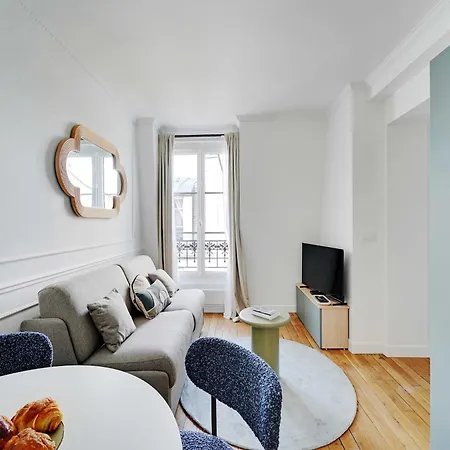 Magnificent Apartment- 1br-4p - Tour-eiffel * Parigi